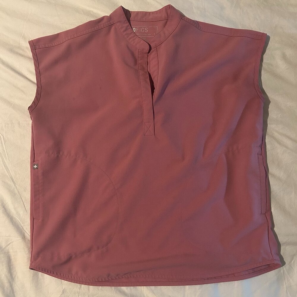 Figs Chalk Pink Rafaela Oversized Scrub Top